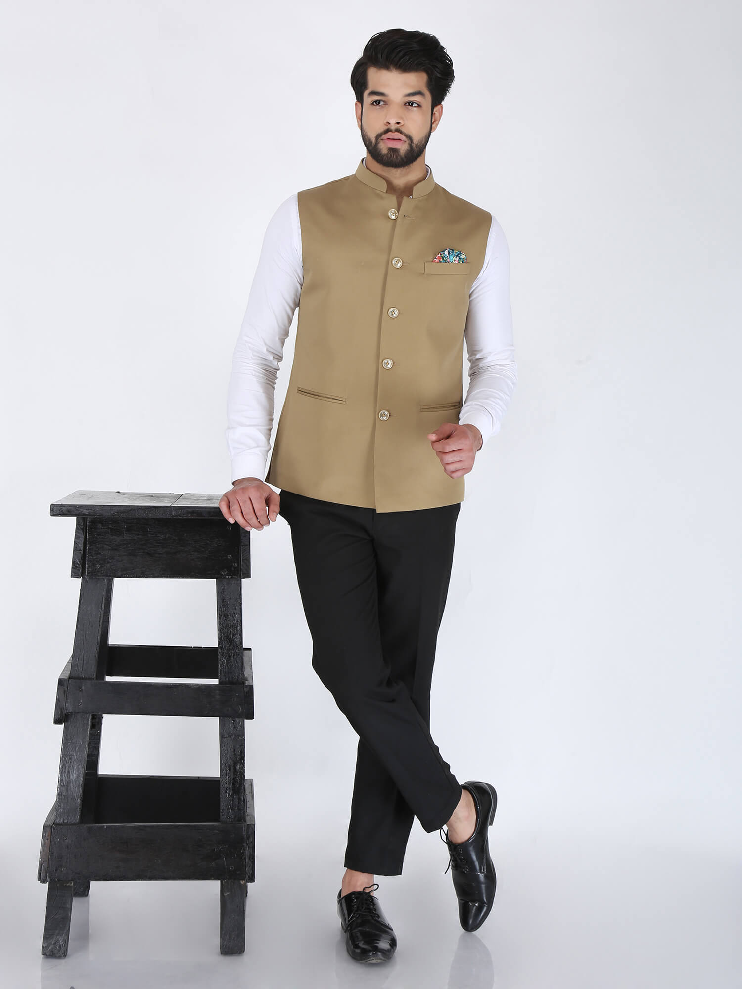 Top 5 Ways to Style a Nehru Jacket – Amogue