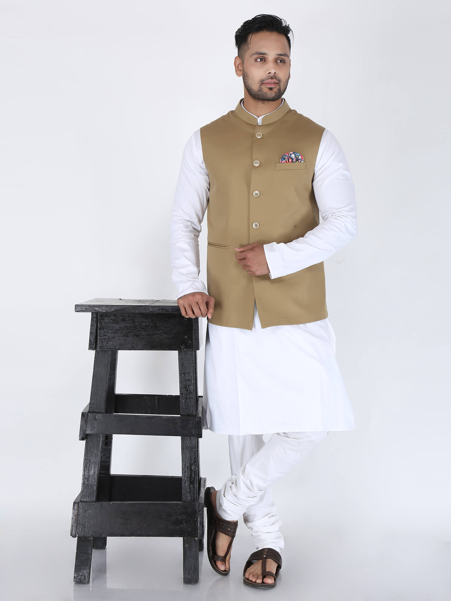 Floral Foil Print Nehru Jacket with White Kurta & White Bottom –  archerslounge